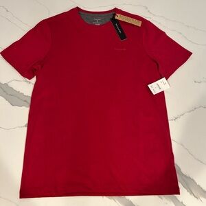 Mens Tahari red t shirt, small